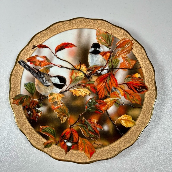 The Bradford Exchange Other - 8 inch Bradford Exchange Plate “Nutmeg Impressions”